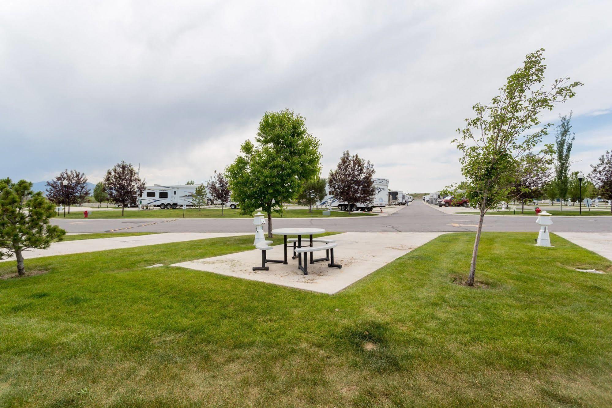 Pony Express Rv Resort North Salt Lake Exterior photo